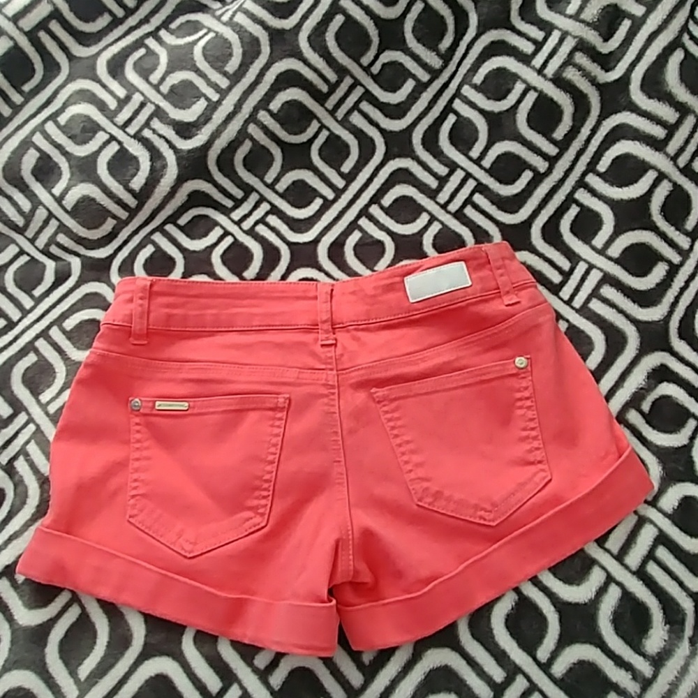 Shorts - Picture 2 of 2